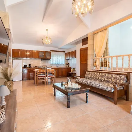 Appartement Absinthia Fanes