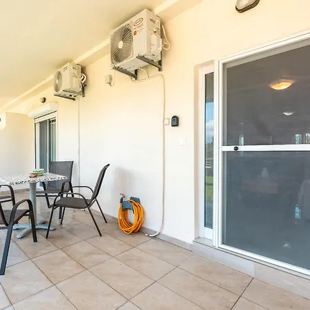 Appartement Absinthia Fanes Rhodes City
