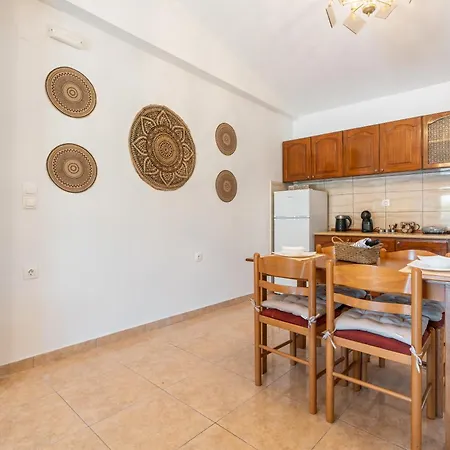 Absinthia Fanes Apartamento Rhodes City