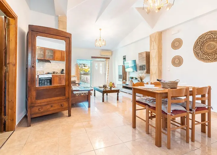 Apartment Absinthia Fanes Rhodes City